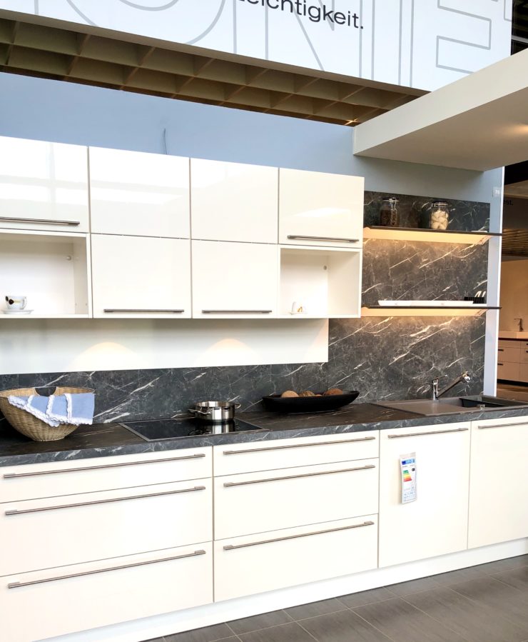 LINEA Lux magnolie - hochglänzend