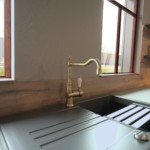 LINEA - Die Küche -  Landhausküche in Lack, Schiefergrau matt - Koje 92